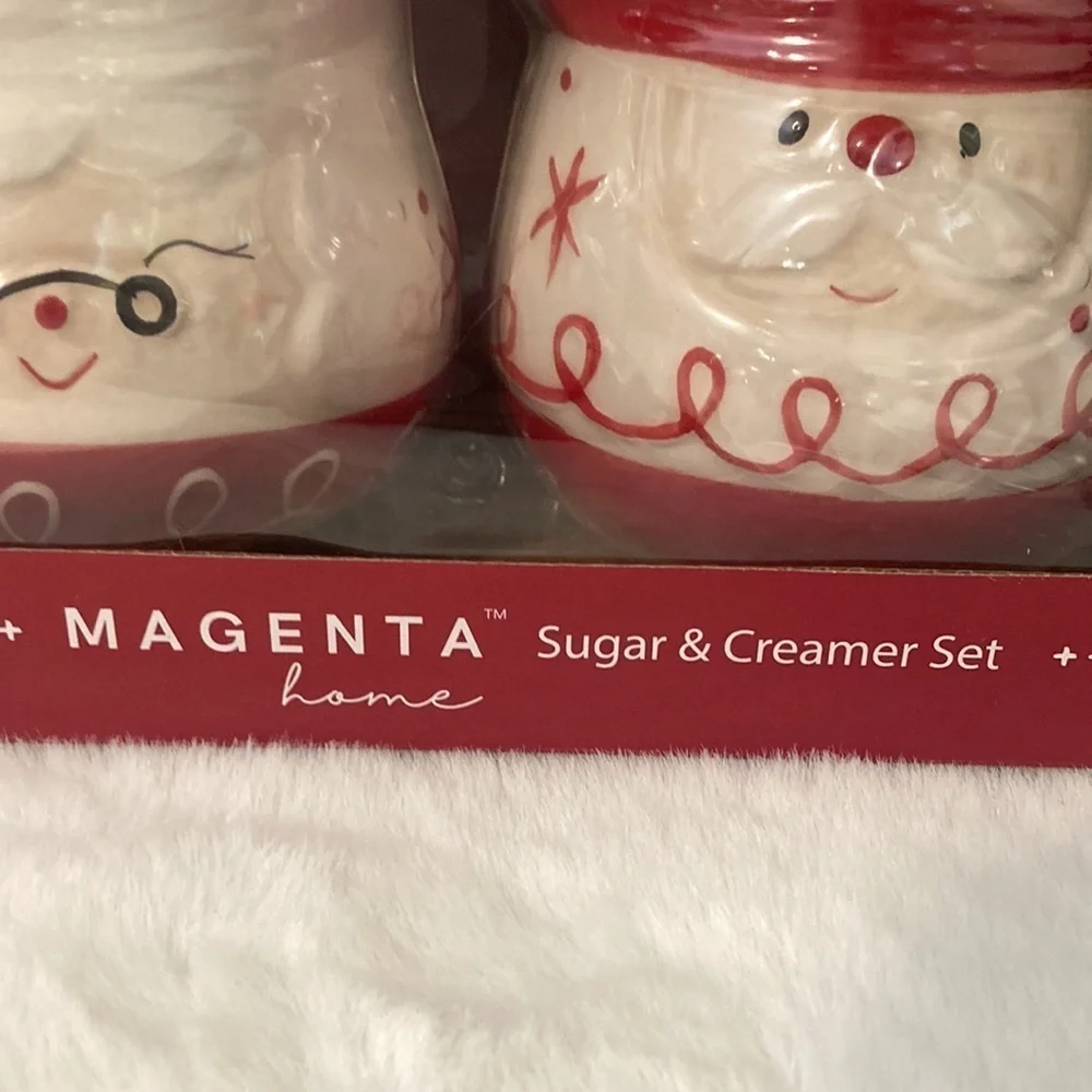 Magenta Home Santa Claus and Mrs. Claus Sugar and Cream Set